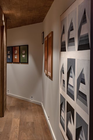 Iconic House- Le 1550-photos-Mr. Tripper