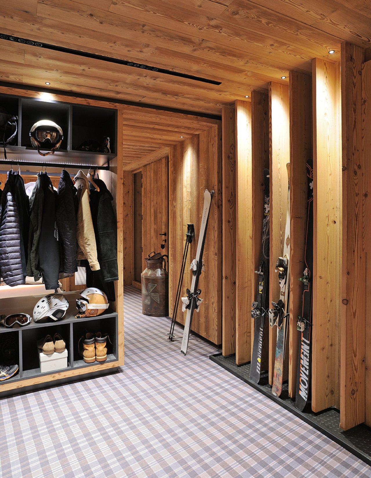 Chalet-Skiroom-courchevel