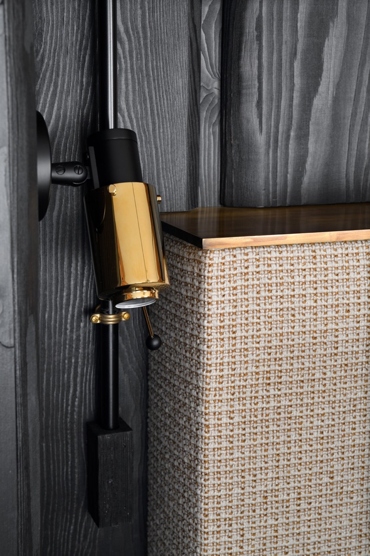 Details tete de lit © Studio Erick Saillet