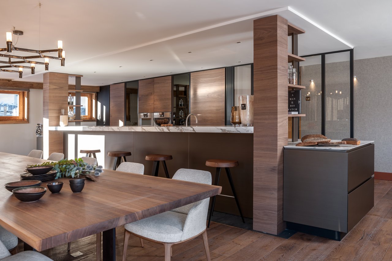 CHALET-LUXE-COURCHEVEL-SALLE A MANGER