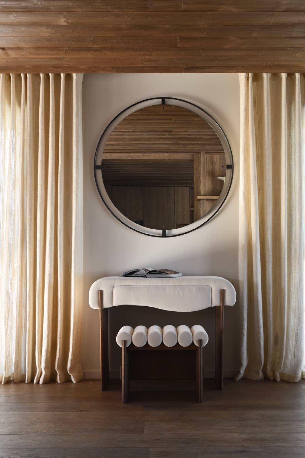 BUREAU © Studio Erick Saillet