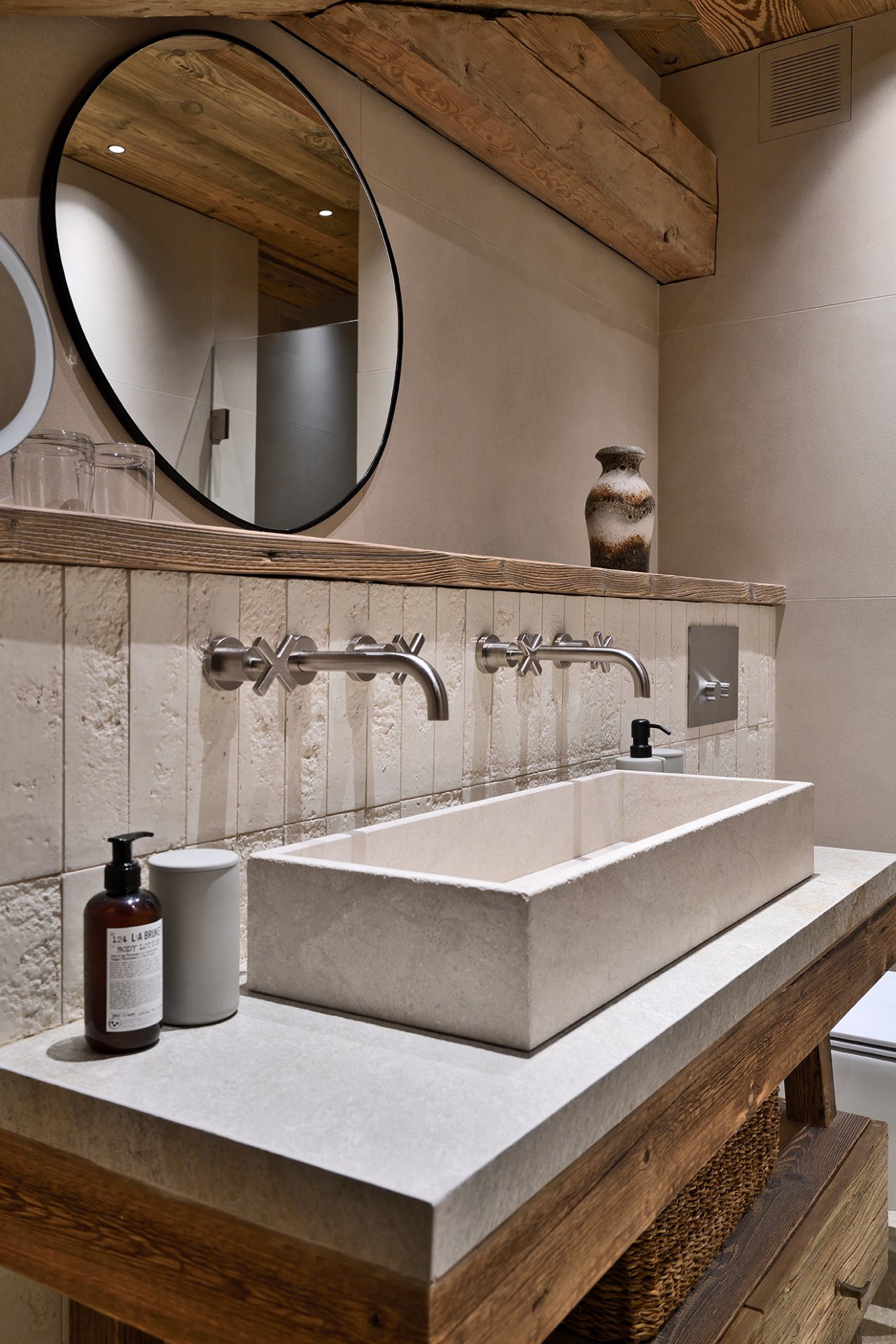 SDB © Studio Erick Saillet