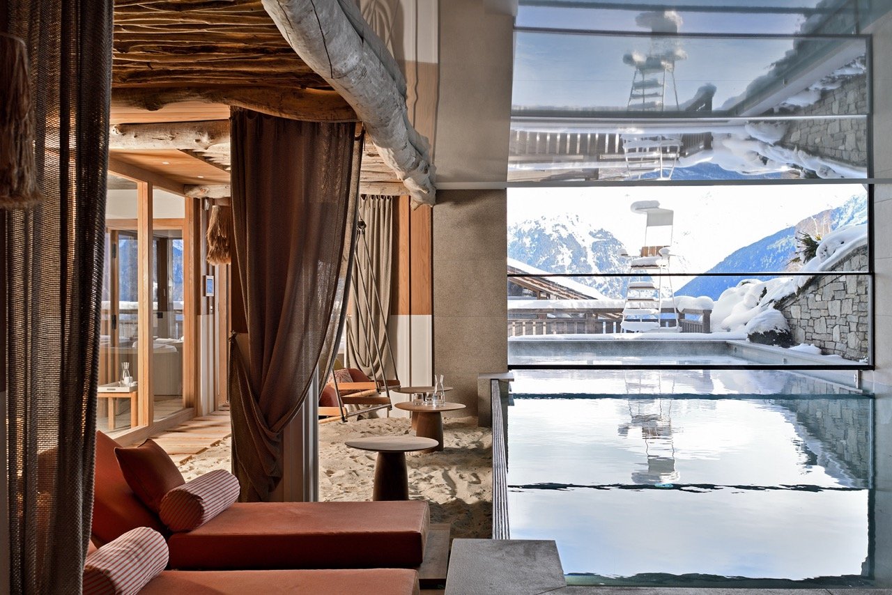 White Sand Courchevel chalet spa © Studio Erick Saillet
